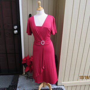 #723  NEW WOMAN'S RED DRESS (SIZE 16W)